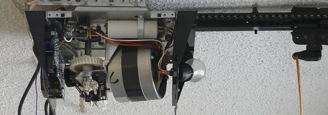 Sliding Garage Door Humming Noise Repair in Fredricton, New Brunswick