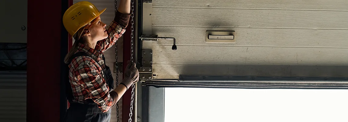 Overhead Garage Door Technician in Fredricton, NB