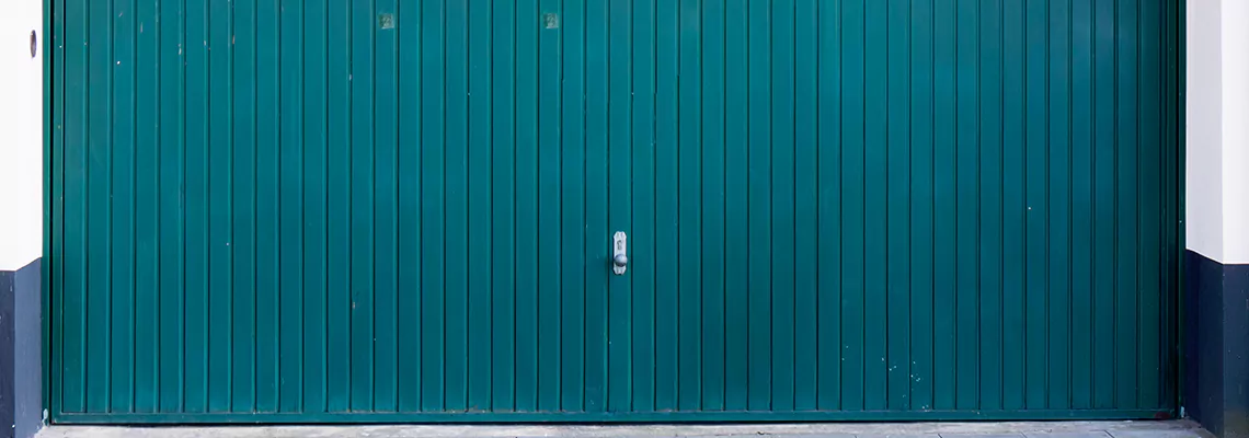 Vinyl Garage Doors Repair Specialists in Fredricton, NB